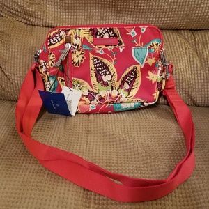 SOLD NWT Vera Bradley On the Horizon Crossbody!!
